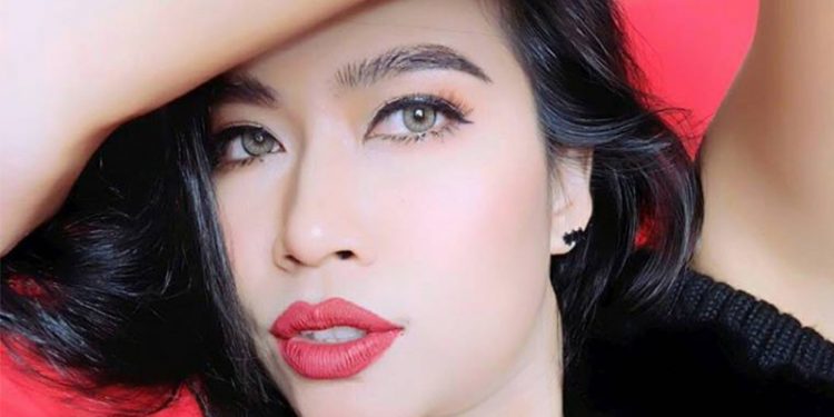 Western Style Makeup  แต่งหน้าสายฝ. ให้สวยจนต้องร้องขอชีวิต