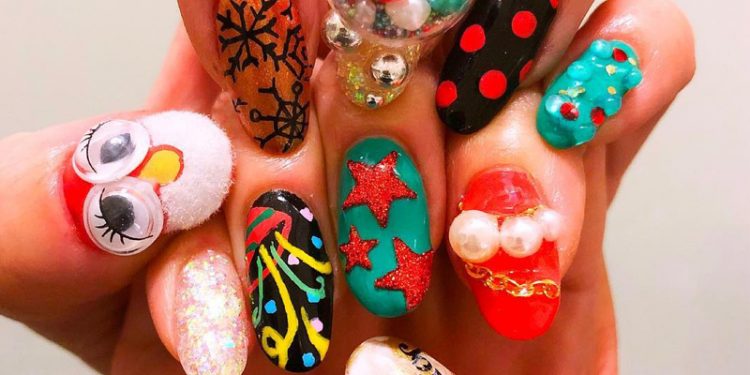 อัพเดท!ธีมการตกแต่งเล็บอะคริลิกสุดปัง อลังรับหน้าหนาว