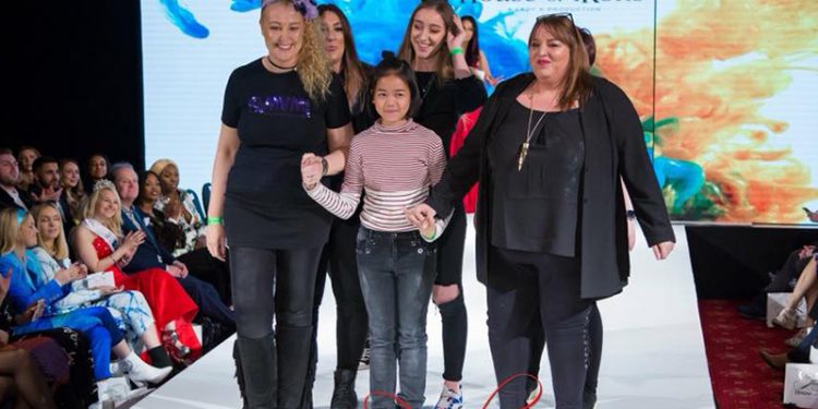 “น้องแพรพาเพลิน” บิวตี้บล็อกเกอร์ตัวจิ๋ว โกอินเตอร์ London Fashion Week 2018 มุ่งสู่เมคอัพอาร์ติสต์มืออาชีพ