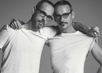ตามรอยงานแฟชั่นและแนวคิดสุดล้ำจาก Viktor & Rolf สองดีไซเนอร์ก้องโลกผู้เขย่าวงการออกแบบชั้นสูง