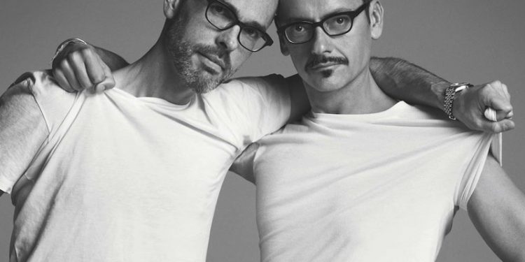 ตามรอยงานแฟชั่นและแนวคิดสุดล้ำจาก Viktor & Rolf สองดีไซเนอร์ก้องโลกผู้เขย่าวงการออกแบบชั้นสูง