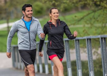 รู้หรือไม่.. วิ่ง 1km กับ เดิน 1km เบิร์นแคลอรี่เท่าๆกัน