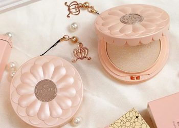 มาดูแป้ง Bisous Bisous  กันว่าตัวไหนที่เหมาะกับผิวสาวๆ