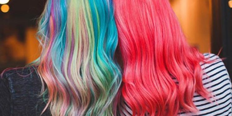 “Rainbow Hair” สีผมสุดคิวท์ดุจม้ายูนิคอร์น