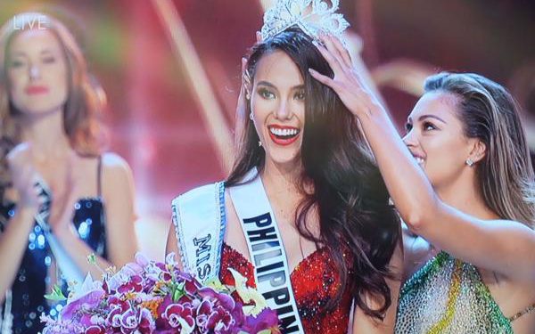 ดีใจกับ มิสฟิลิปปินส์ มงมิสยูนเวิร์ส 2018 ลงหัว