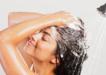 คุณสระผมถูกต้องแล้วหรือยัง ?