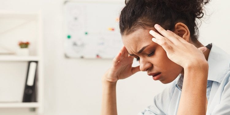 มัดผมบ่อยๆ ทำให้ปวดหัวจริงไหม?