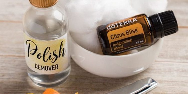 5 น้ำยาล้างเล็บ เช็ดสะอาดไม่เป็นคราบ