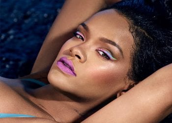 ร้อนแรงขั้นสุดกับลิปสติกแบบฉบับ Rihanna