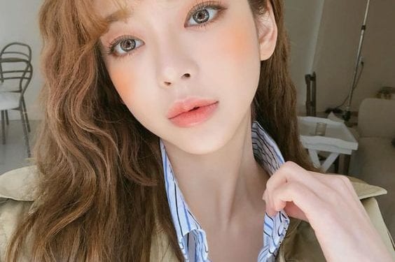 Asia Woman Phom Hair 009
